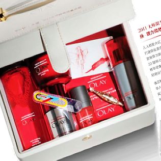 玉兰油2012新年限量跨界典藏礼盒(夜.3D纤眸焕颜典藏)